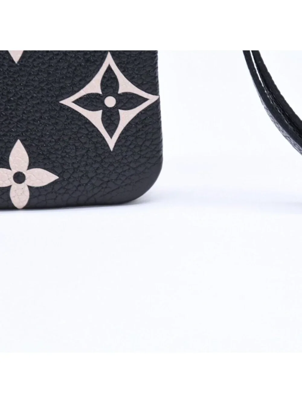 Louis Vuitton Coin Purse Monogram Empreinte Noir Pochette Cles Black Beige